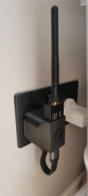 Ngàm chuyển Sonoff Dongle P gắn vào củ sạc Amazon Kindle PowerFast - Image 1