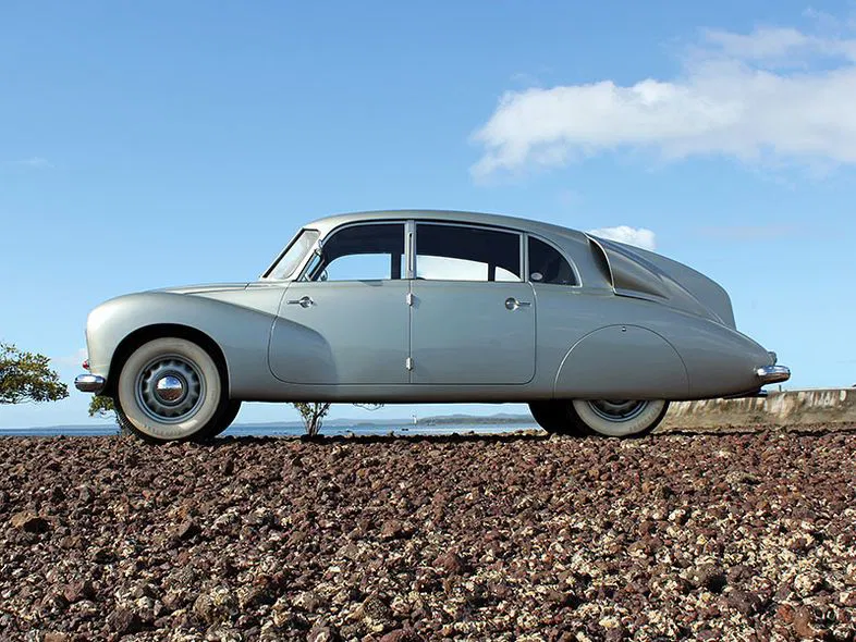 Mô hình 3D xe cổ Tatra 87 huyền thoại - Đồ chơi mô hình tĩnh - Image 8