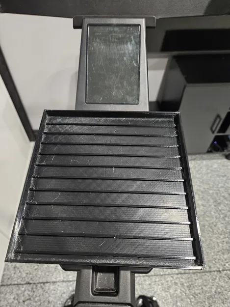 Khay mở rộng tiện ích cho xe đạp tập Tacx Neo Bike (3D Printed) - Image 1