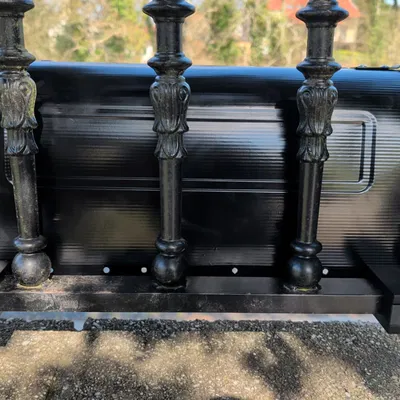 Giá Đỡ Thùng Thư Mỹ (Cho Lan Can 40x20mm) - Không Cần Khoan