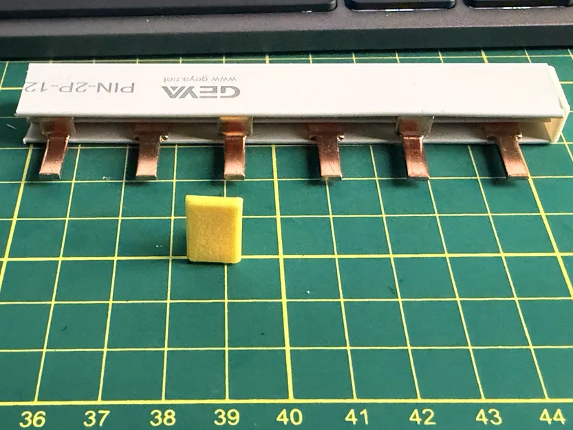 Nắp Chụp Đầu Comb Busbar - Image 5