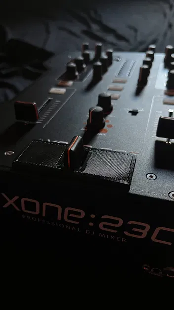 Khóa Crossfader cho mixer Allen & Heat Xone: 23/23C 3D Print - Image 3
