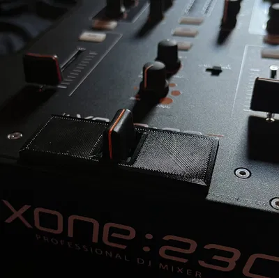 Khóa Crossfader cho mixer Allen & Heat Xone: 23/23C 3D Print