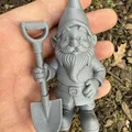 Garden Gnome with Tools (Chú lùn giữ vườn) - Thumbnail 3