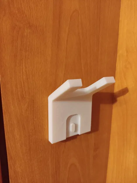 Giá treo tường cho máy hút bụi cầm tay Parkside - Image 2