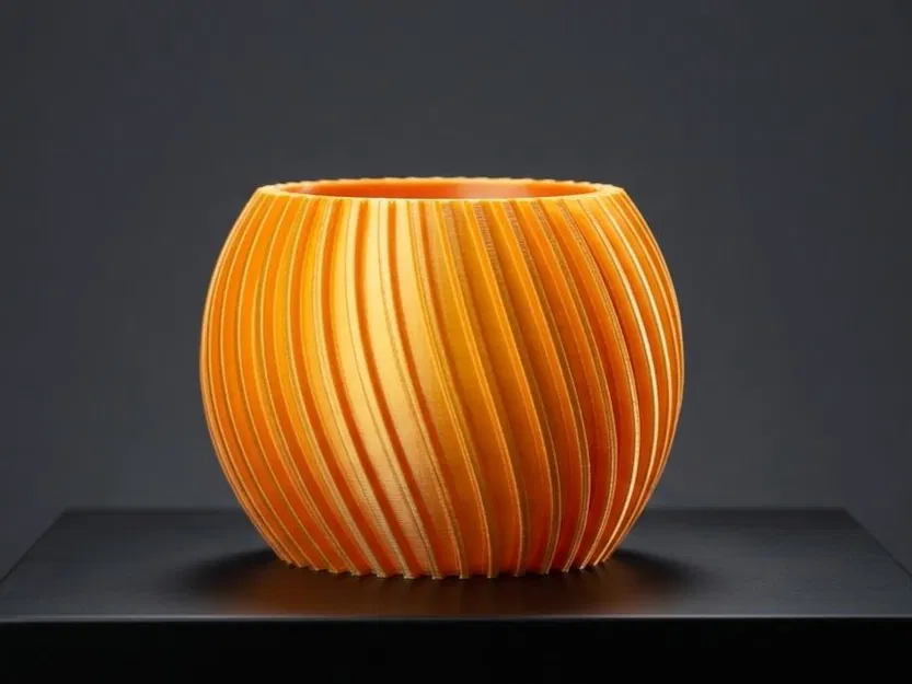 Bình hoa xoắn ốc Vector Twist - Image 1