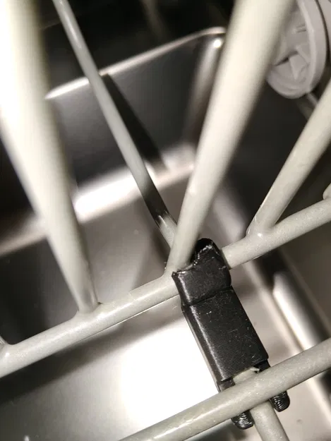 Kẹp nhựa thay thế giàn đĩa máy rửa bát Bosch 00611472 in 3D - Image 2