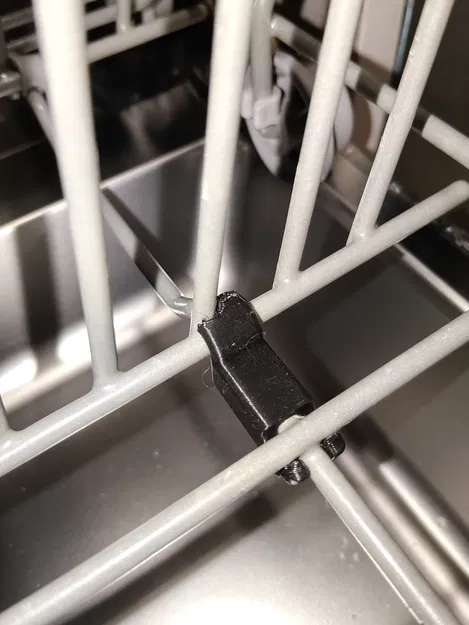 Kẹp nhựa thay thế giàn đĩa máy rửa bát Bosch 00611472 in 3D - Image 6