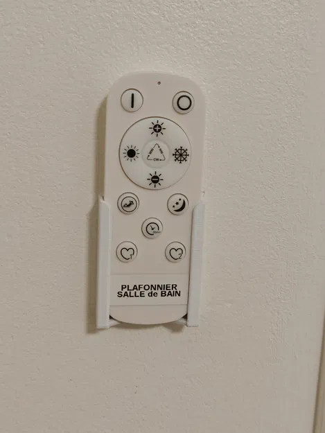 Giá treo điều khiển đèn trần Inspire LED nhỏ gọn, tiện lợi - Image 1