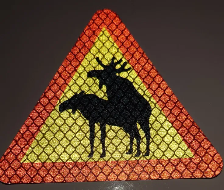 Mô hình trang trí Mating Moose in 3D độc đáo và sáng tạo - Image 1