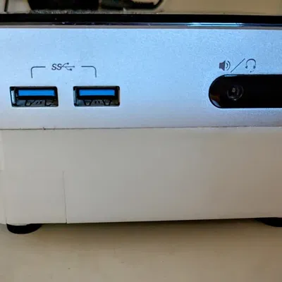 Vỏ gắn SSD chồng tầng cho Intel NUC