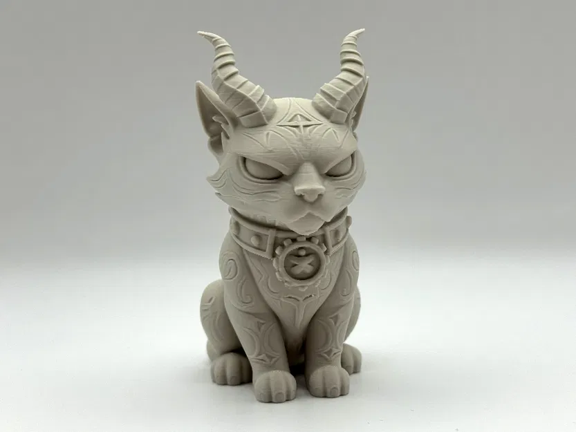 Mô hình mèo sừng phong cách Gothic (Gothic Horned Kitty) - Image 1