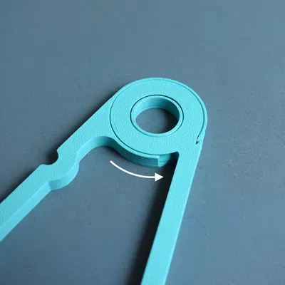 Móc treo quần áo gấp gọn (Print-in-place)