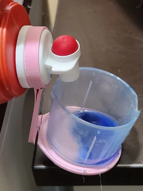 Giá đỡ cốc nước giặt - Dùng được cho bình Tide và Gain - Image 5