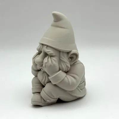 Chú lùn buồn bã (Sad Gnome)