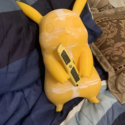 Mô hình Pikachu kích thước thật