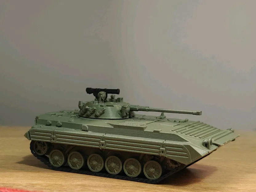 Mô hình xe chiến đấu bộ binh BMP-2 - Image 1