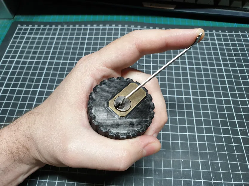 Tay Cầm Giữ Ổ Khóa Luyện Tập Sparrows Cho Dân Locksports - Image 1