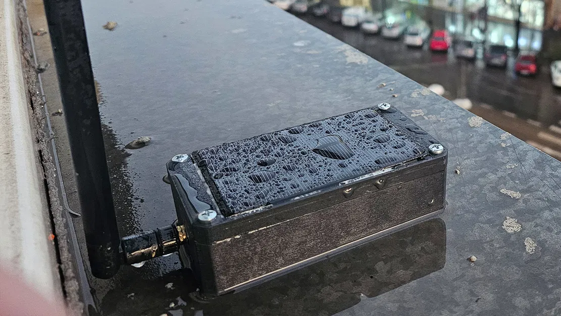 Hộp chống nước dùng năng lượng mặt trời cho LoRA Node - Image 1