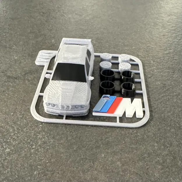 Mô hình lắp ráp BMW E30 Kit Card in 3D chi tiết cực chất - Image 3