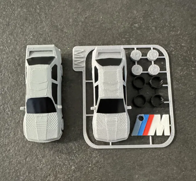 Mô hình lắp ráp BMW E30 Kit Card in 3D chi tiết cực chất - Image 4