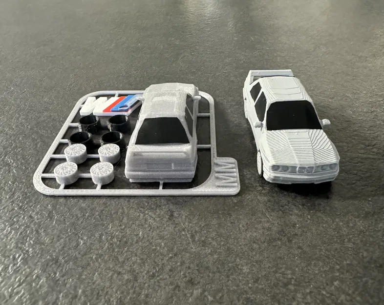 Mô hình lắp ráp BMW E30 Kit Card in 3D chi tiết cực chất - Image 8