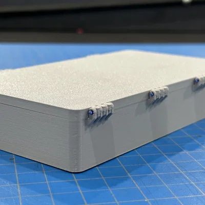 Hộp Đa Ngăn Có Khóa Và Vách Ngăn Lớn (Bản Remix)