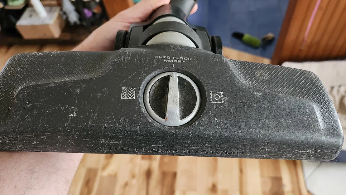 Bánh xe máy hút bụi Electrolux - Image 3