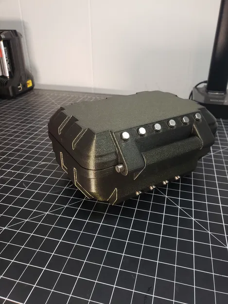 The Lodestone Box (Hộp giải đố từ tính) - Image 1