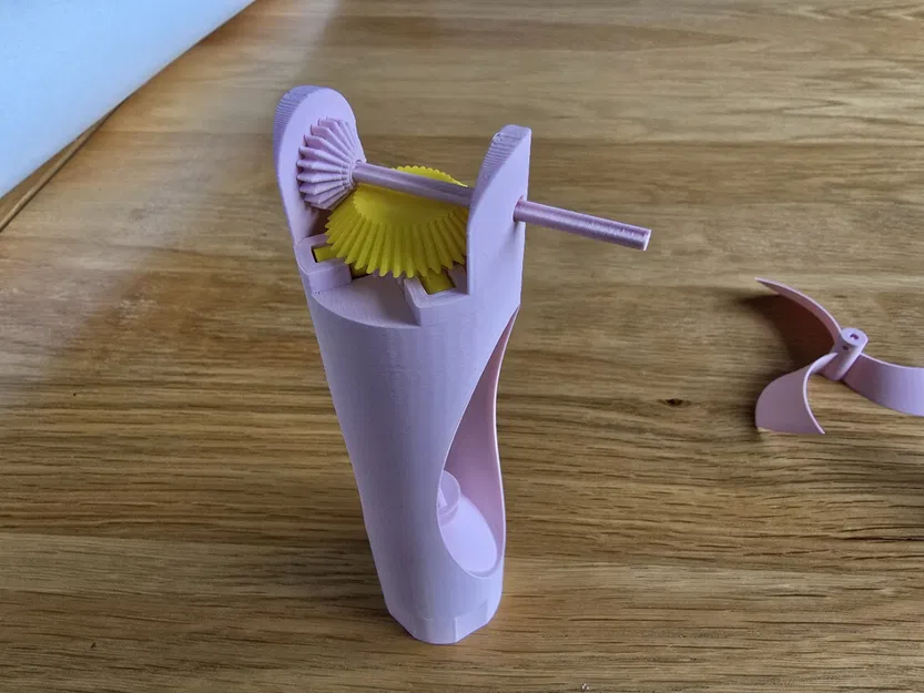 Quạt cầm tay chạy bằng dây thun (Rubber Band Powered Fan) - Image 3