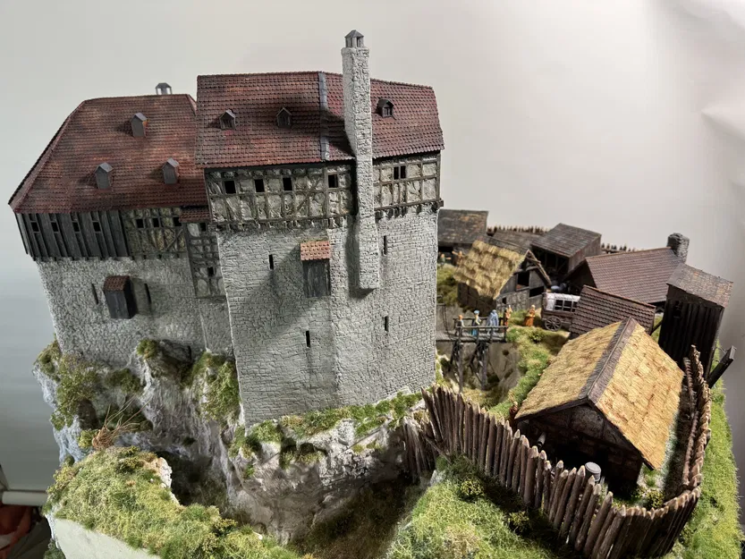 Mô hình Lâu đài Burg Greifenstein - Đức (Trung cổ) - Image 12