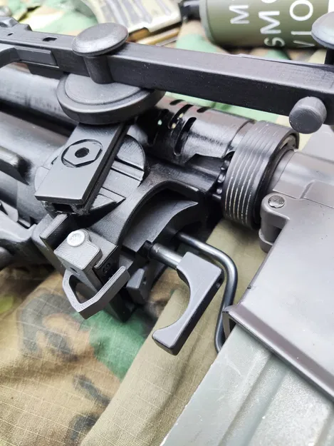 Mô hình súng phóng lựu 40mm Colt XM148 cho M16A1 (Chiến tranh Việt Nam) - Image 2