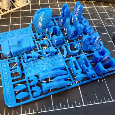 Dummy13 Lên Mặt Trăng - Phiên bản Phi hành gia (Bản in đơn màu kèm tùy chọn thẻ)