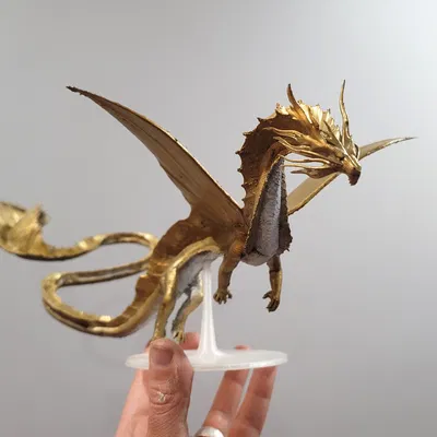 Mô hình Rồng Vàng 2025 (Gold Dragon 2025)