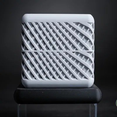 qube · planter: Chậu cây tối giản hiện đại có khay hứng nước