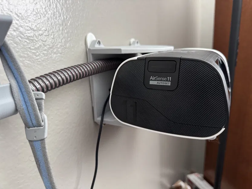 Giá treo tường ResMed AirSense 11 (Tương thích với miếng dán Command Strip) - Image 7