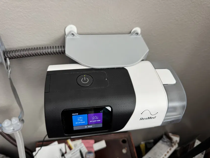 Giá treo tường ResMed AirSense 11 (Tương thích với miếng dán Command Strip) - Image 8