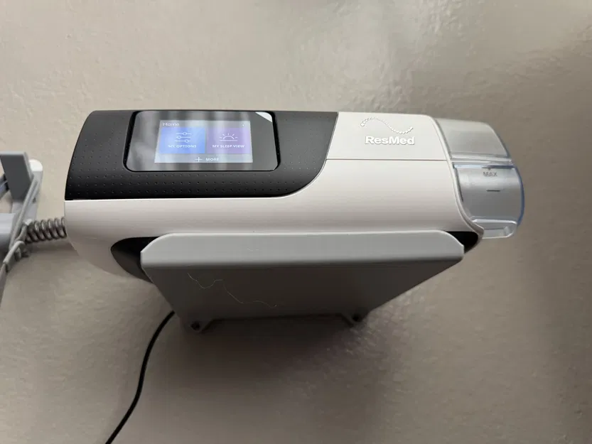 Giá treo tường ResMed AirSense 11 (Tương thích với miếng dán Command Strip) - Image 9