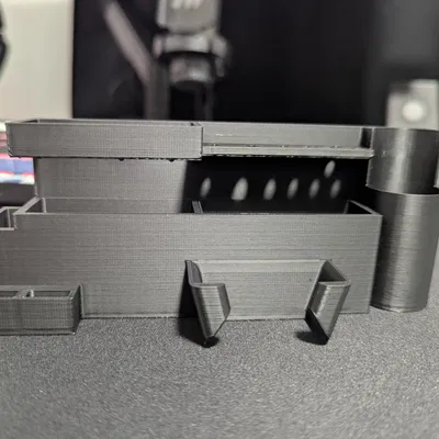 Khay đựng dụng cụ Centauri Carbon có gắn nam châm