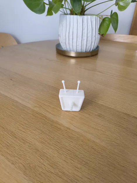 Mô hình 3D đầu Mr. Tenna (Deltarune) trang trí bàn làm việc - Image 2