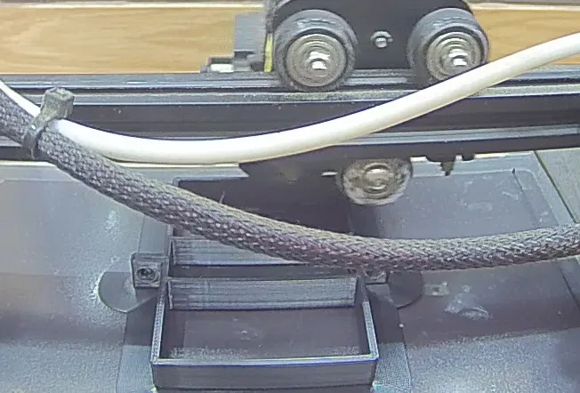 Giá đỡ nguồn PSU tối giản - Image 4