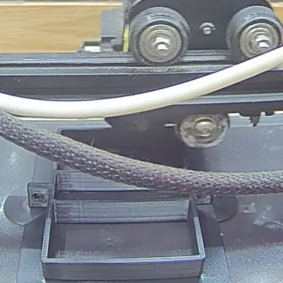 Giá đỡ nguồn PSU tối giản