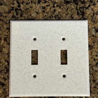 Bộ sưu tập mặt che ổ điện (Wall Plate) và núm vặn điều chỉnh độ sáng đèn