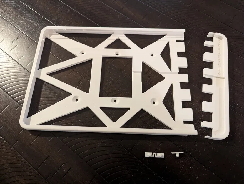 Giá Treo Tường Cho Máy Tính Bảng Lenovo M11 (2024) - Image 2