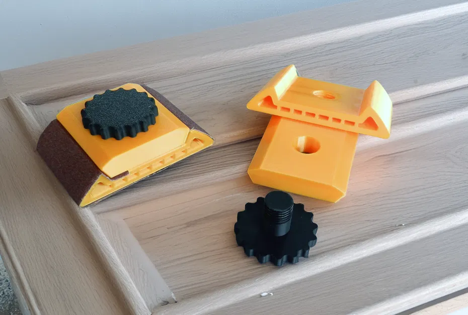 Sanding Block – 106 x 70 mm - Image 1