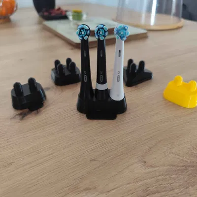 Các mẫu đế để bàn chải Oral B iO