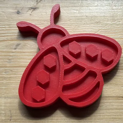 Máng nước cho ong (Bienentränke Waterfeeder)