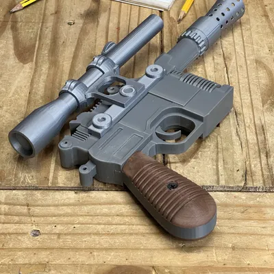 Mô hình Hans Solo Blaster từ Star Wars