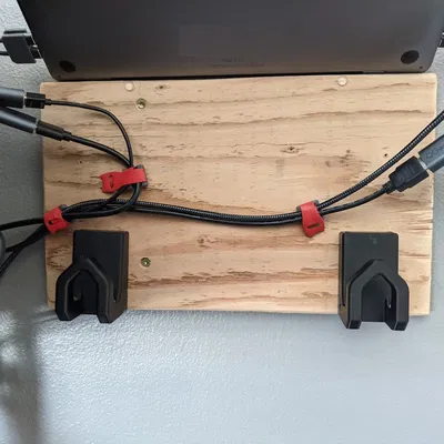 Giá treo tường / Ngàm giữ Macbook