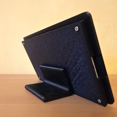 Vỏ bảo vệ màn hình Sunton 7inch (ESP32-8048S070) kèm chân đế (có file FreeCAD)